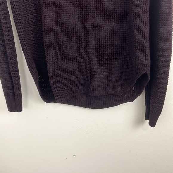 Aritzia Wilfred Free Wolter 100% Merino Wool Purple V-Neck Waffle Sweater - Picture 5 of 7